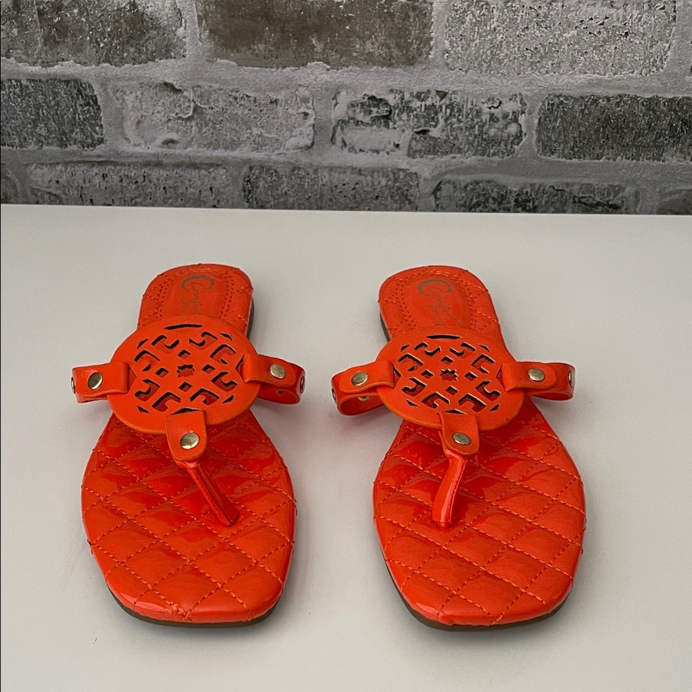 C Comfort Est 1946 Comfort Thong Sandals Women’s Size 8 Orange